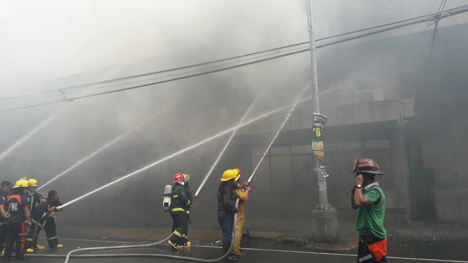 Fire at commercial building on Quirino Avenue in Brgy Baclaran   under control after almost 8 hours