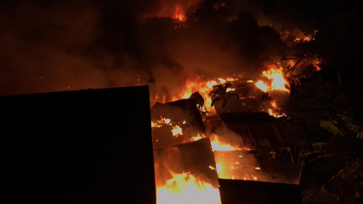 Scenes of the on going fire Barangay Pajo, Lapu-Lapu City. At least 300 families are   affected