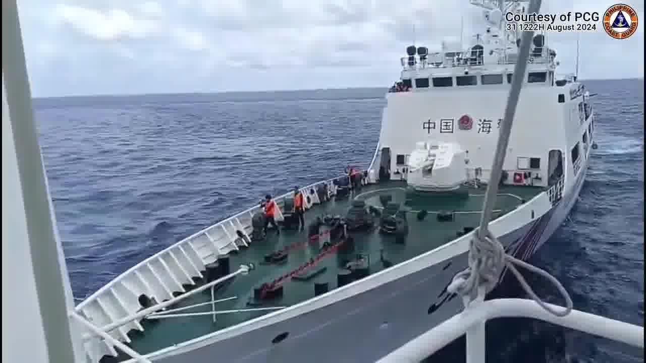 Mar de China Meridional: Un buque de la Guardia Costera china embistió deliberada e intencionalmente al BRP Teresa Magbanua de la Guardia Costera filipina (PCG) tres veces en Escoda Shoal