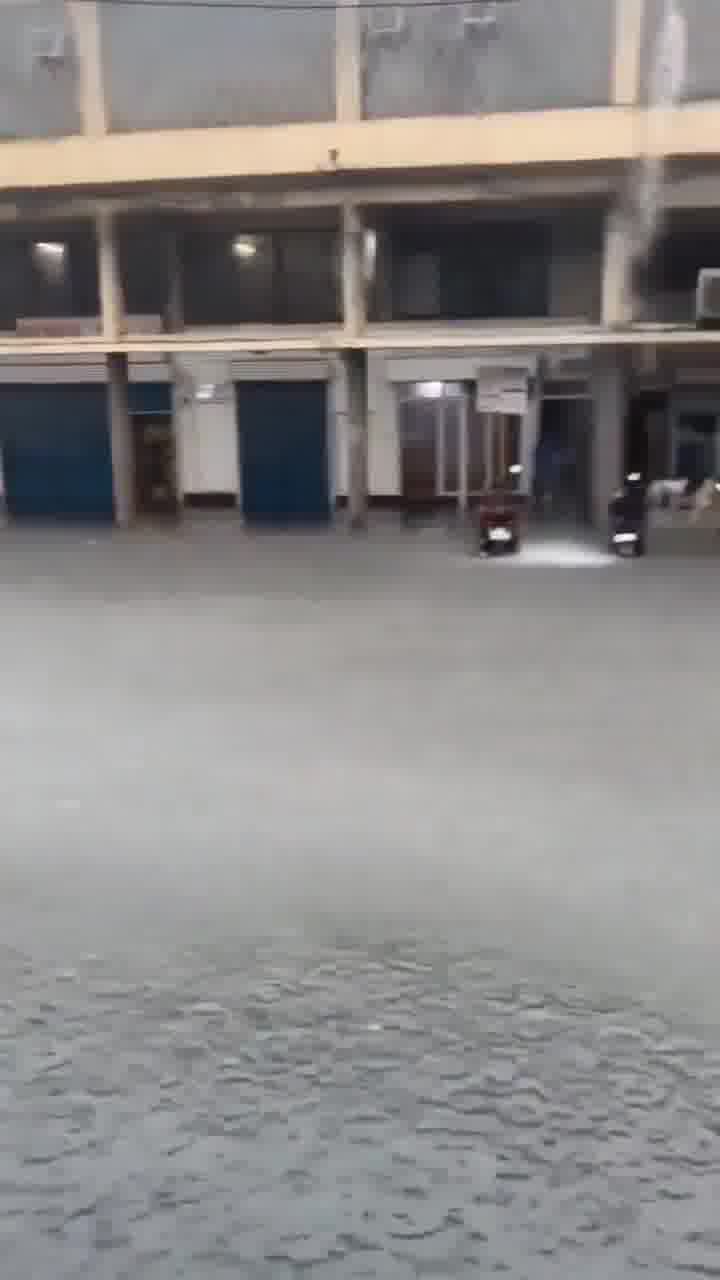 Severe flooding occurred in Cebu City, Philippines  