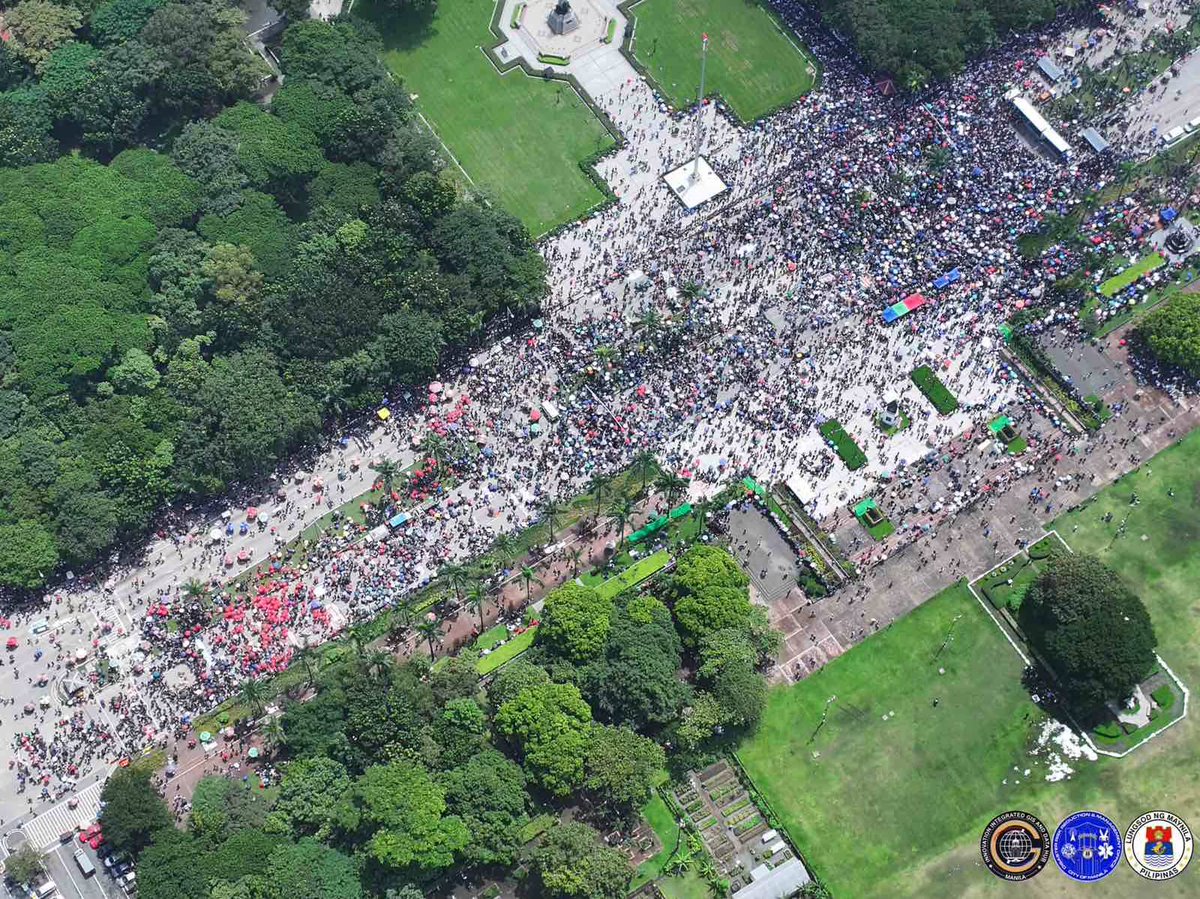 Crowd at Luneta Park as of 10:45 am on Sunday, September 21. The Manila MDRRMO says an estimated 49,000 Filipinos joined the morning protests against corruption.  Manila PIO